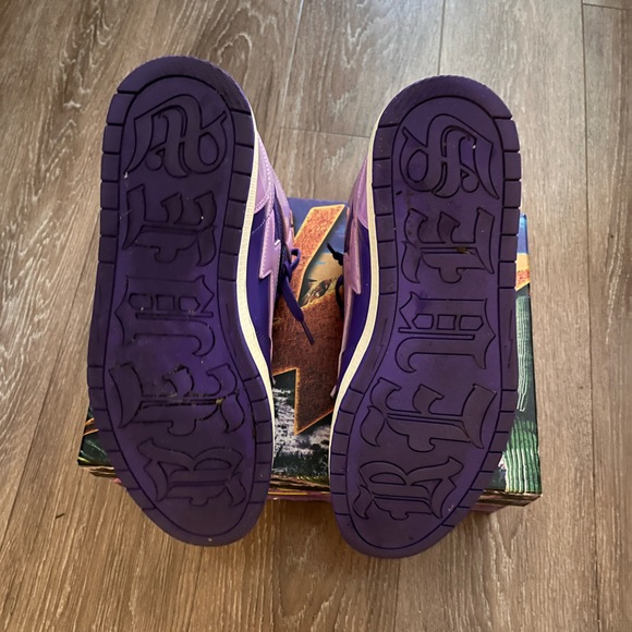 Size 12 Runtz Kool Kiy slightly worn - Picture 5 of 6